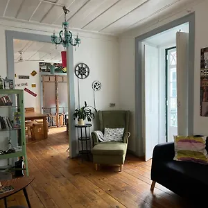 Alface Hall & Bar Лиссабон