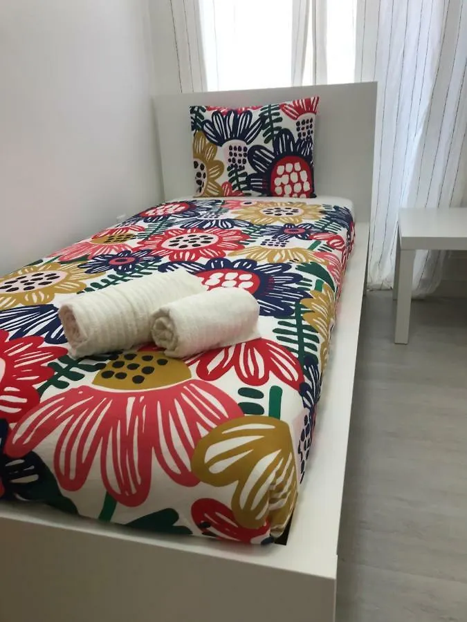 Charming Episode Hostel Lisbon 0*,  Portugal